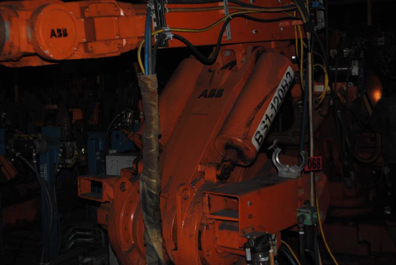 ABB IRB 6400 Industrial Robot - INDUSTRIAL ROBOTS