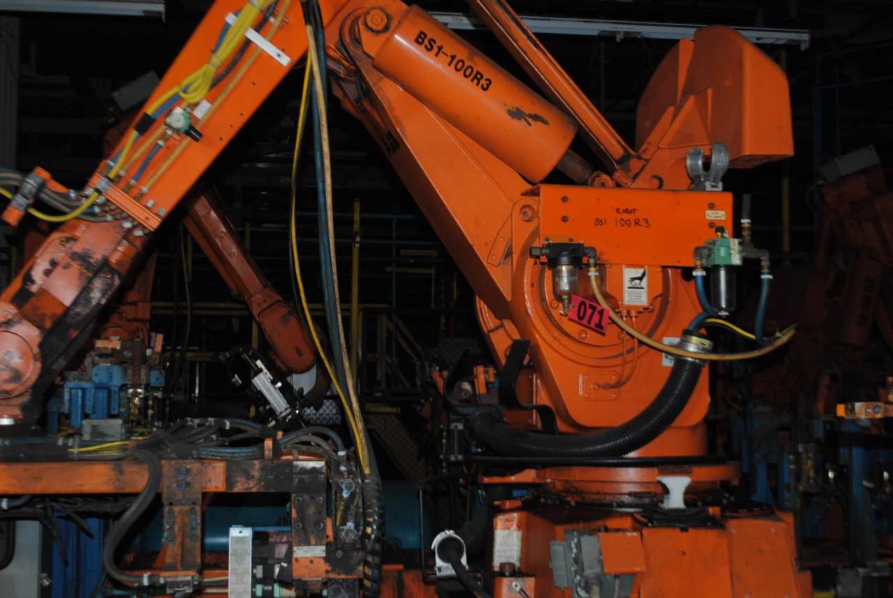 ABB IRB 6400 Industrial Robot - INDUSTRIAL ROBOTS