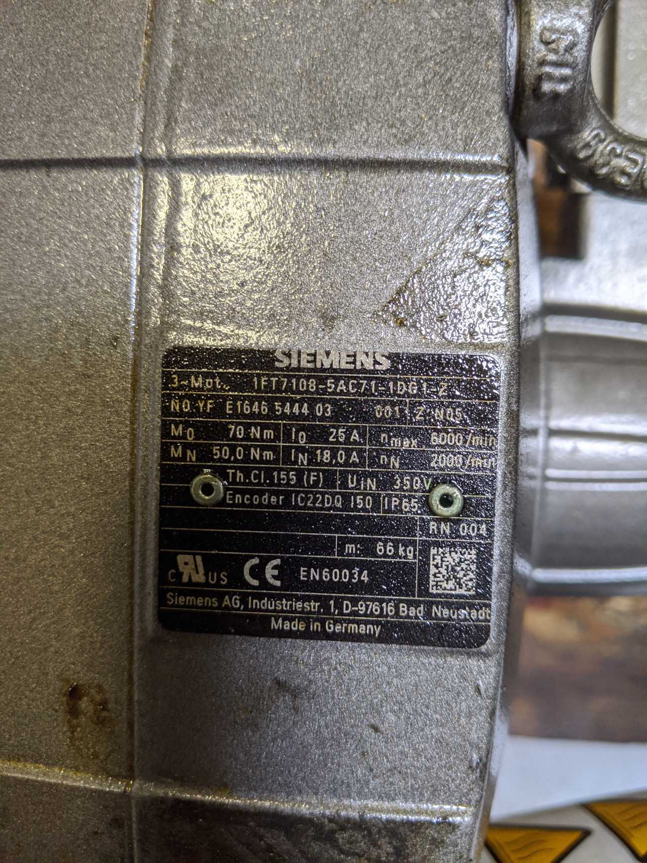 Assorted Siemens Servo Motors - SERVO