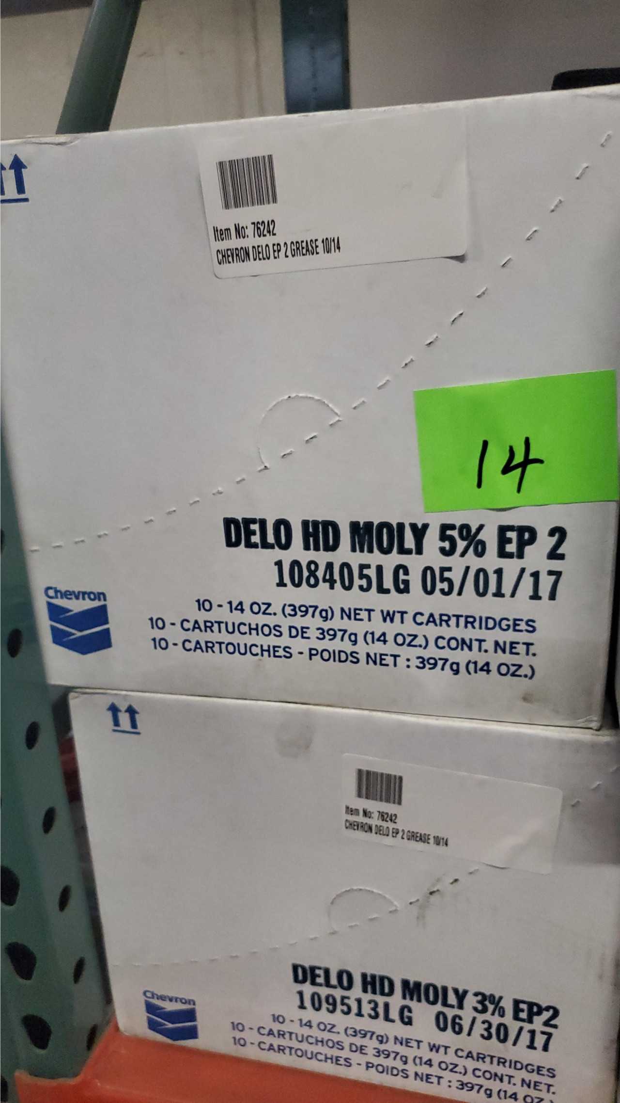 Lot of 14 Cases - CHEVRON DELO HD MOLY 5% EP 2 GREASE 10x14oz cartridges - MISCELLANEOUS