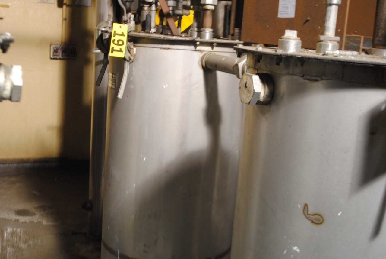 Binks Stainless Steel Mix Tank - MISCELLANEOUS