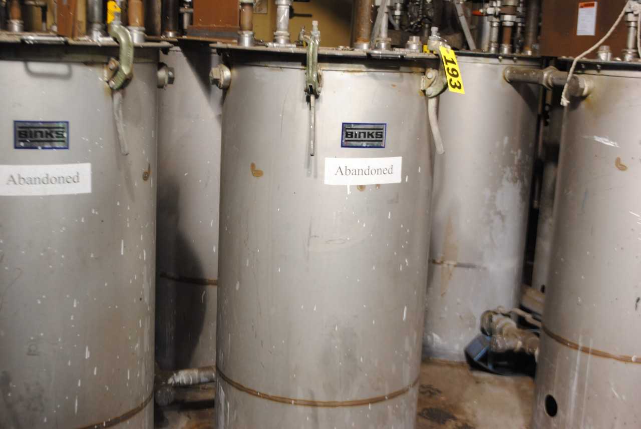 Binks Stainless Steel Mix Tank - MISCELLANEOUS