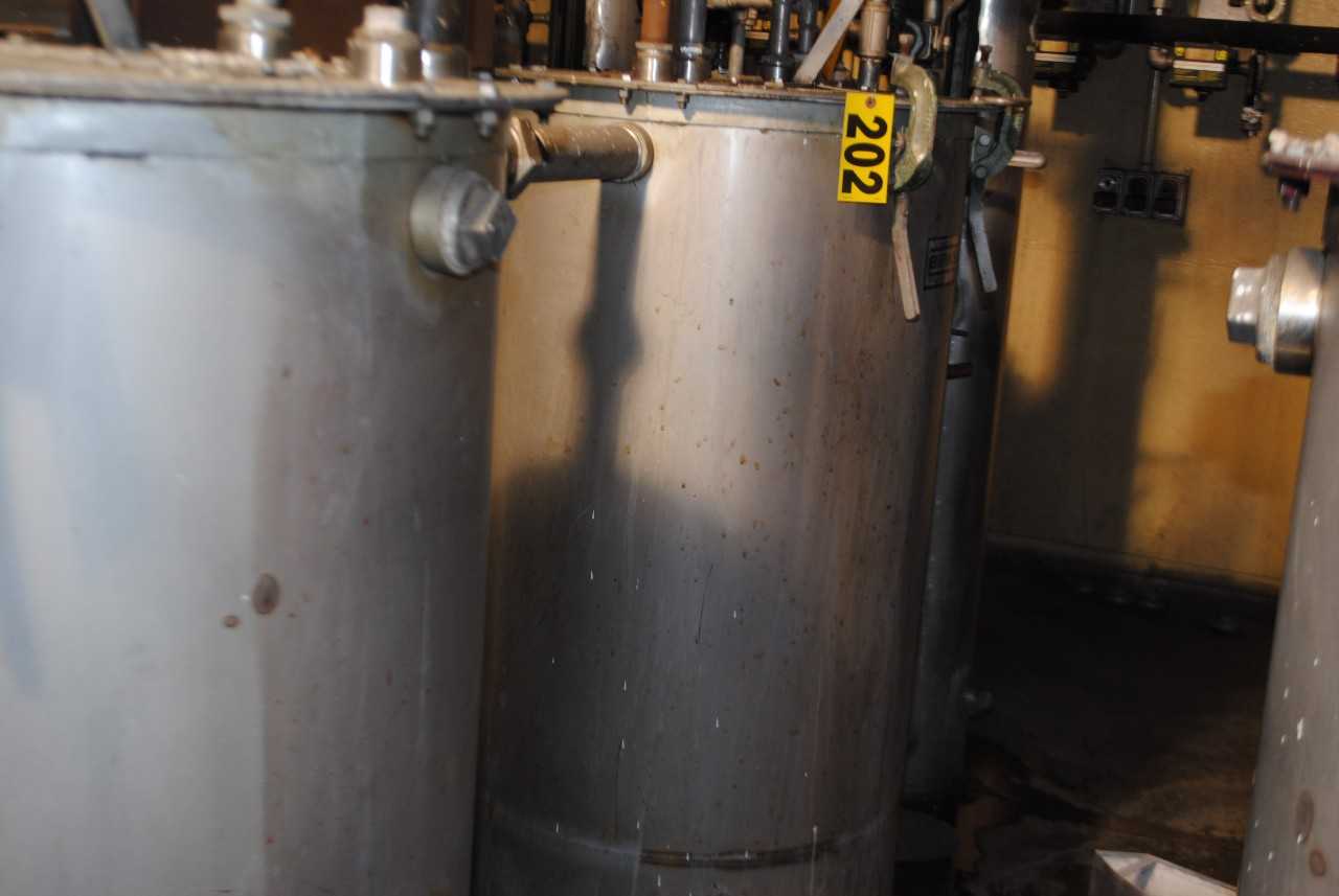 Binks Stainless Steel Mix Tank - MISCELLANEOUS
