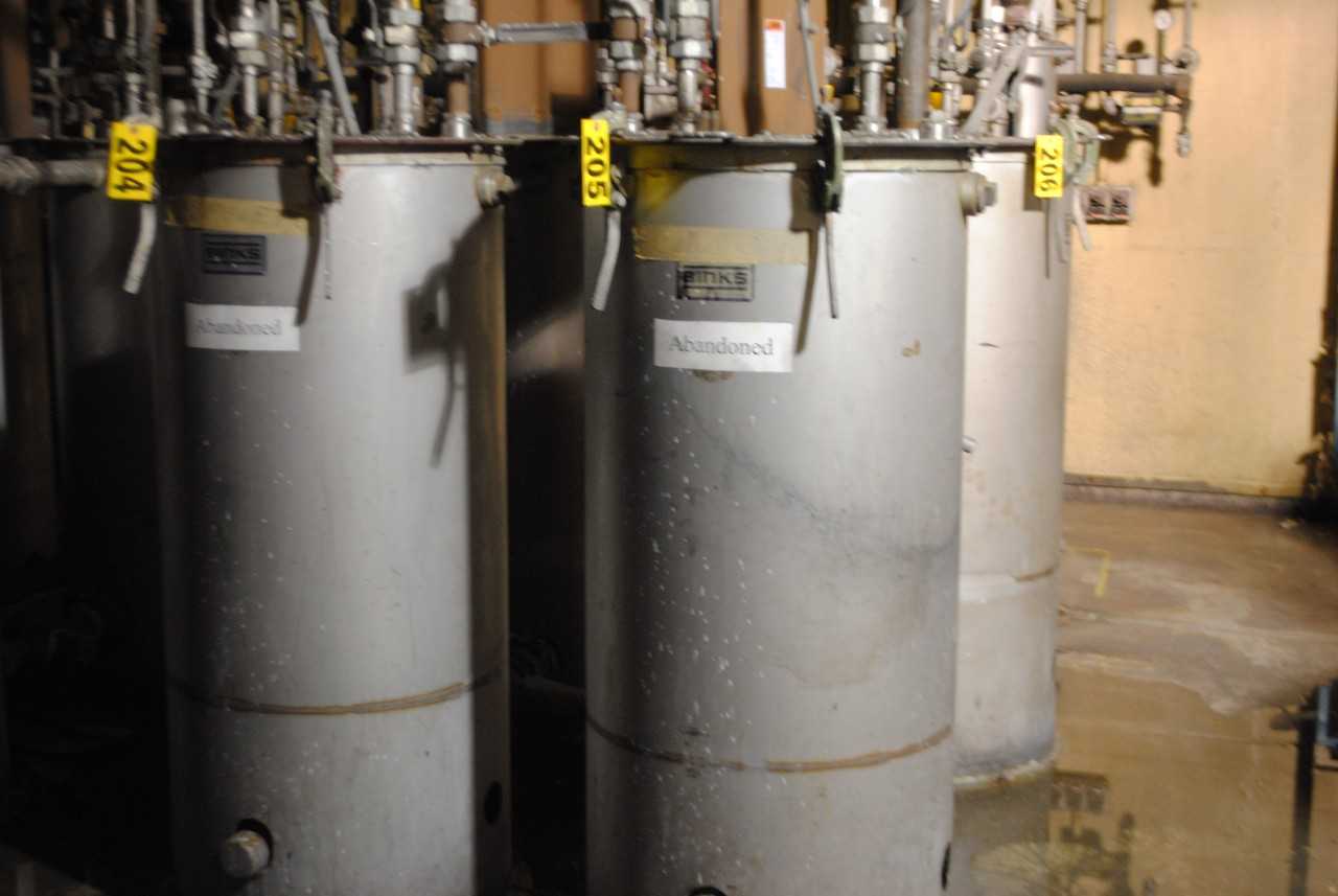 Binks Stainless Steel Mix Tank - MISCELLANEOUS