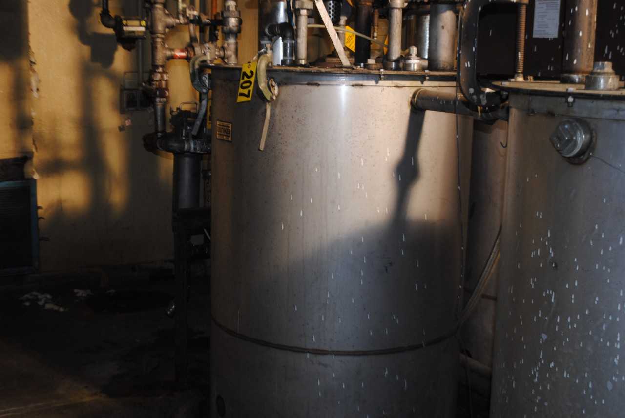 Binks Stainless Steel Mix Tank - MISCELLANEOUS