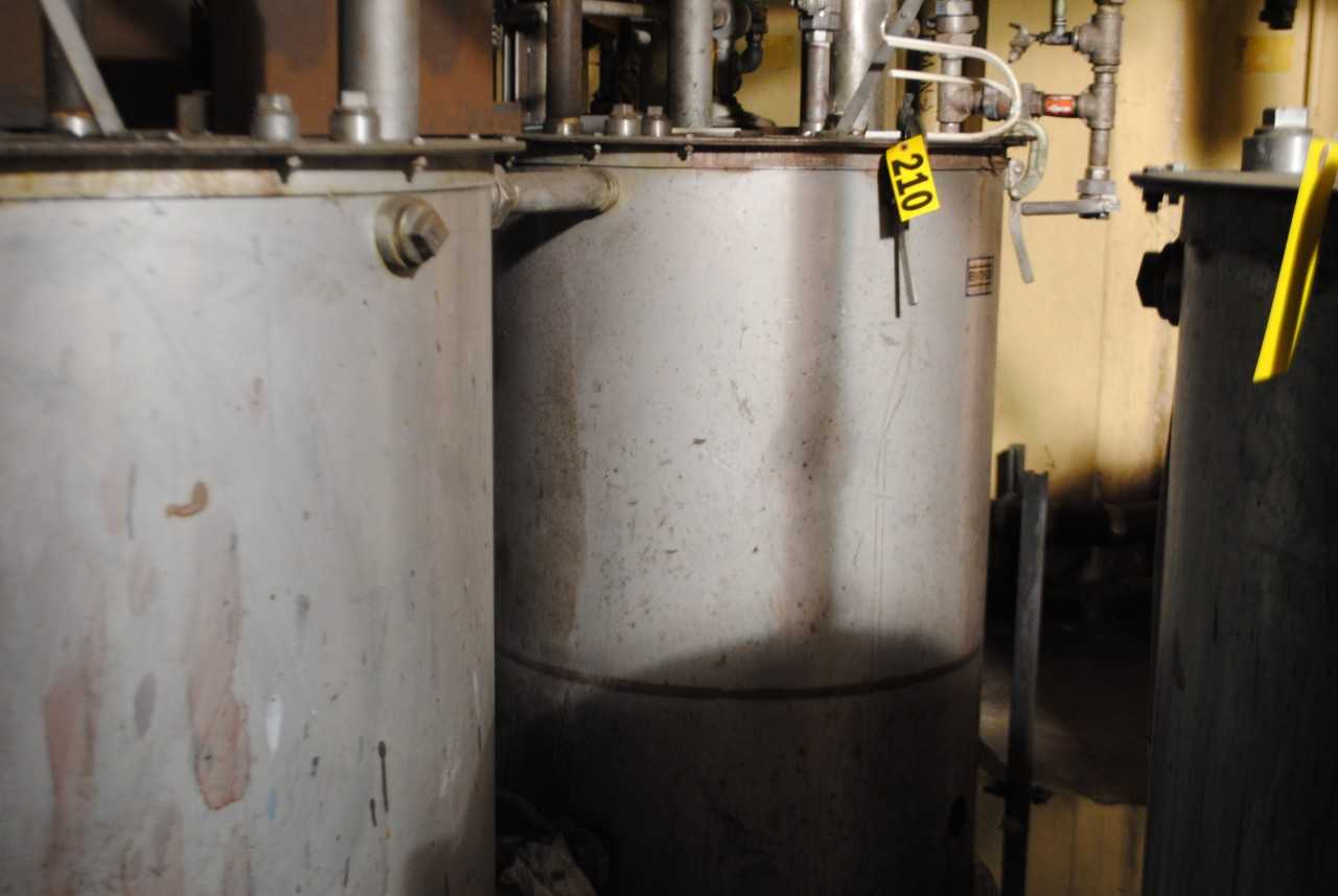 Binks Stainless Steel Mix Tank - MISCELLANEOUS
