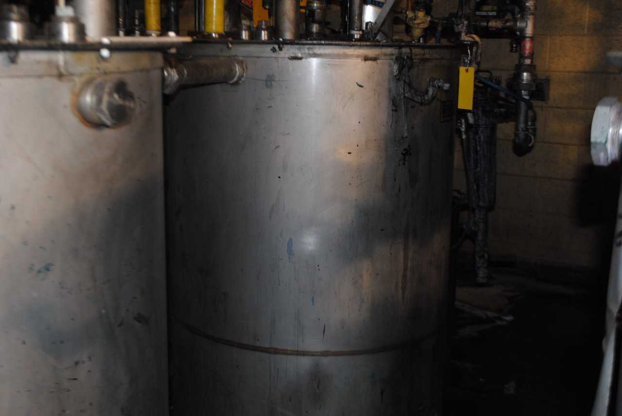 Binks Stainless Steel Mix Tank - MISCELLANEOUS