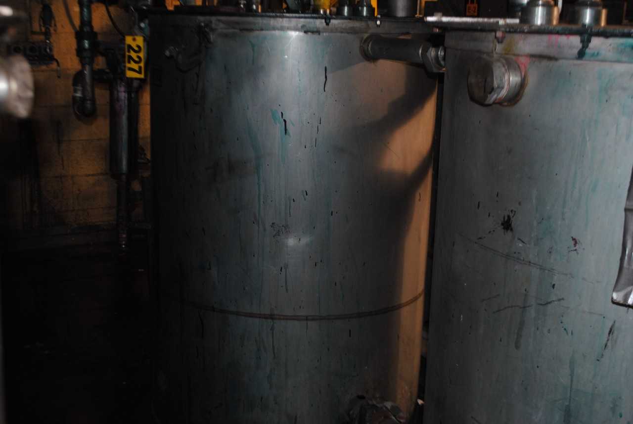 Binks Stainless Steel Mix Tank - MISCELLANEOUS