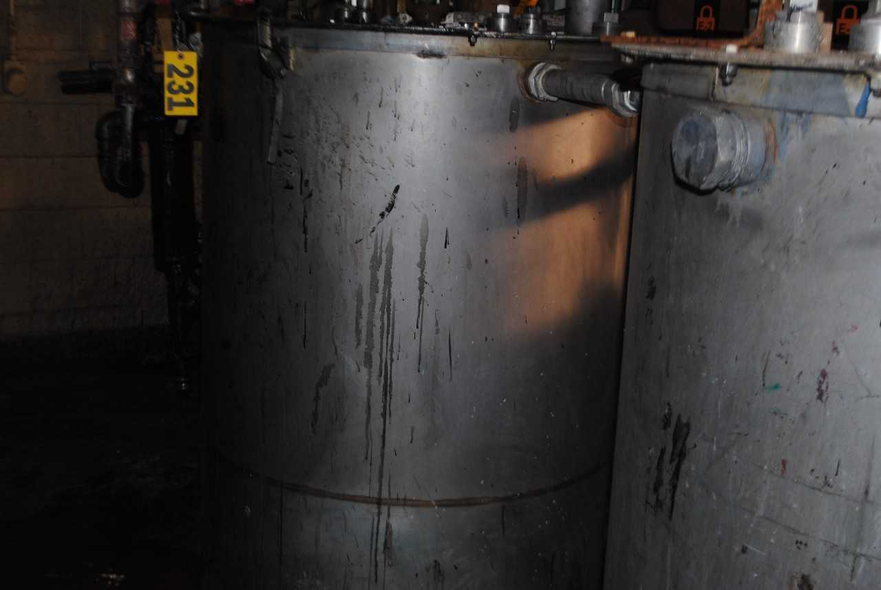 Binks Stainless Steel Mix Tank - MISCELLANEOUS