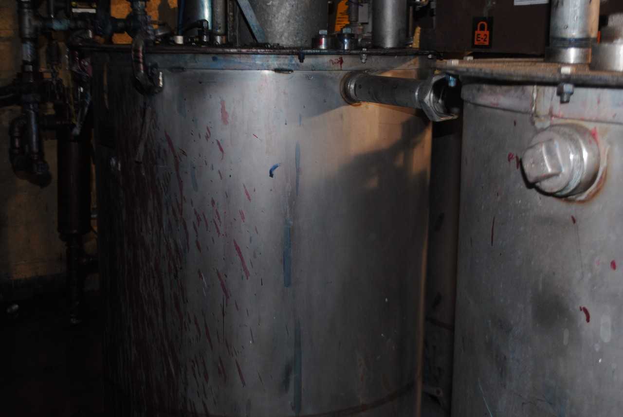 Binks Stainless Steel Mix Tank - MISCELLANEOUS