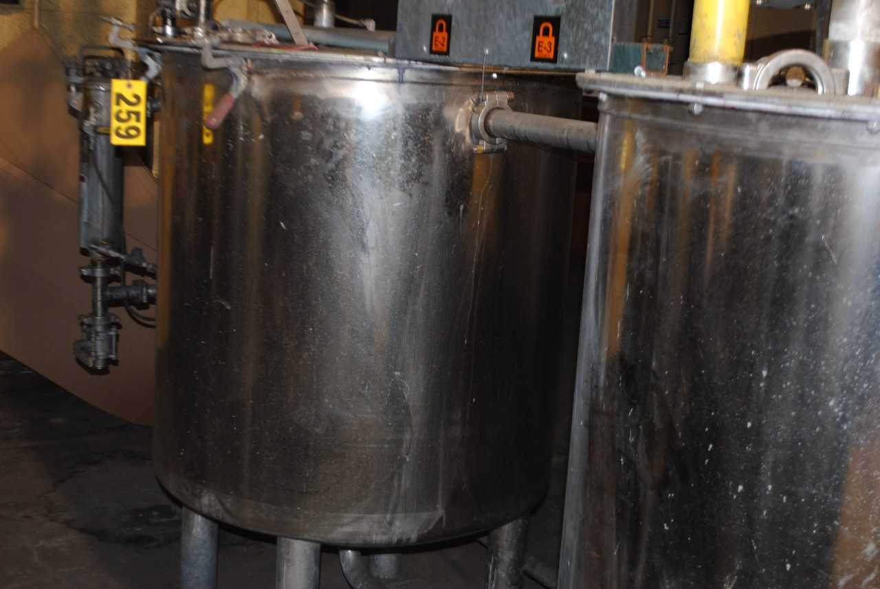 Binks Stainless Steel Mix Tank - MISCELLANEOUS