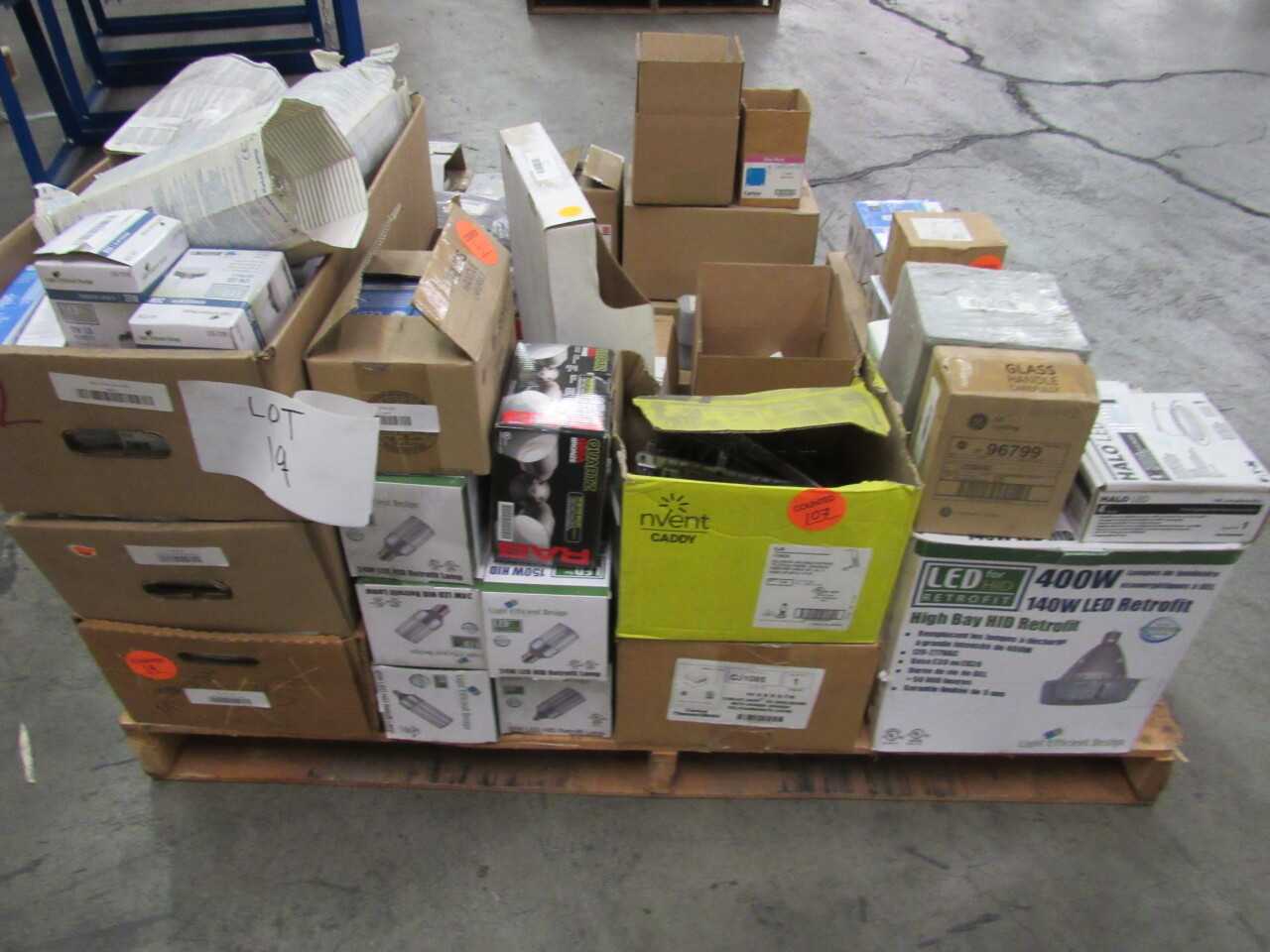 Pallet of 408x Assorted Lights, LEDs, Contacts, Cables, Electrical Enclosures & Tools - LIGHTING