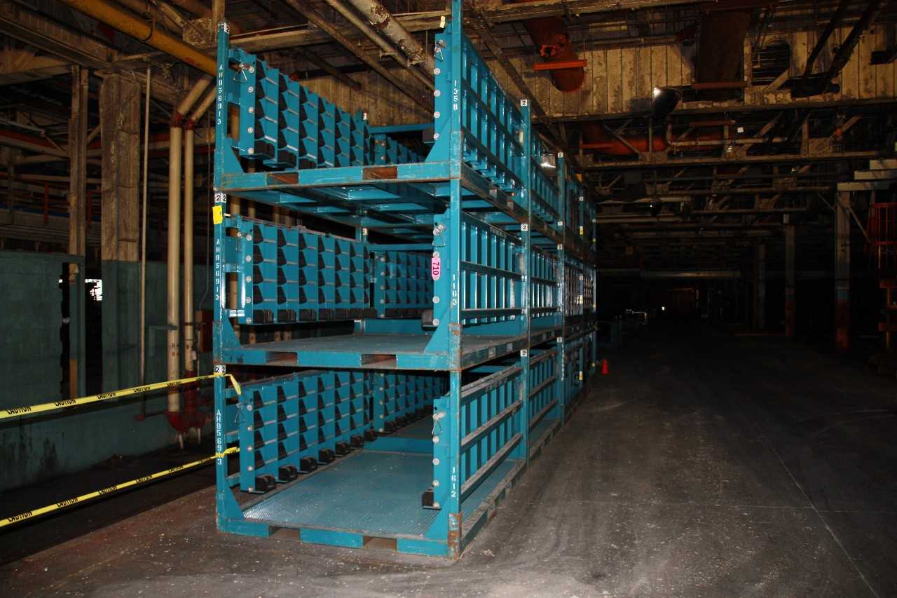 12 Material racks - MISCELLANEOUS
