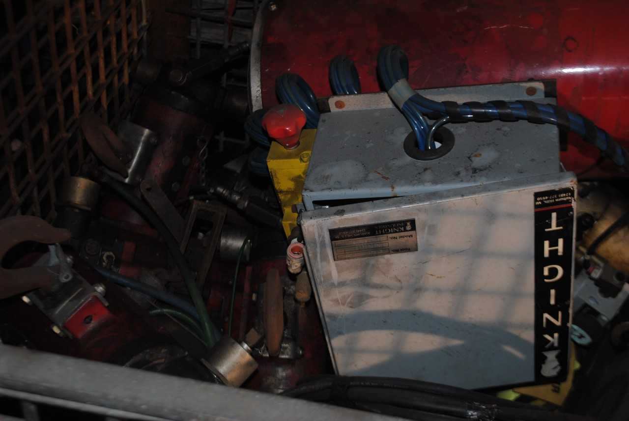 Assorted 1/4 Ton Hoists Qty 18 - MISCELLANEOUS