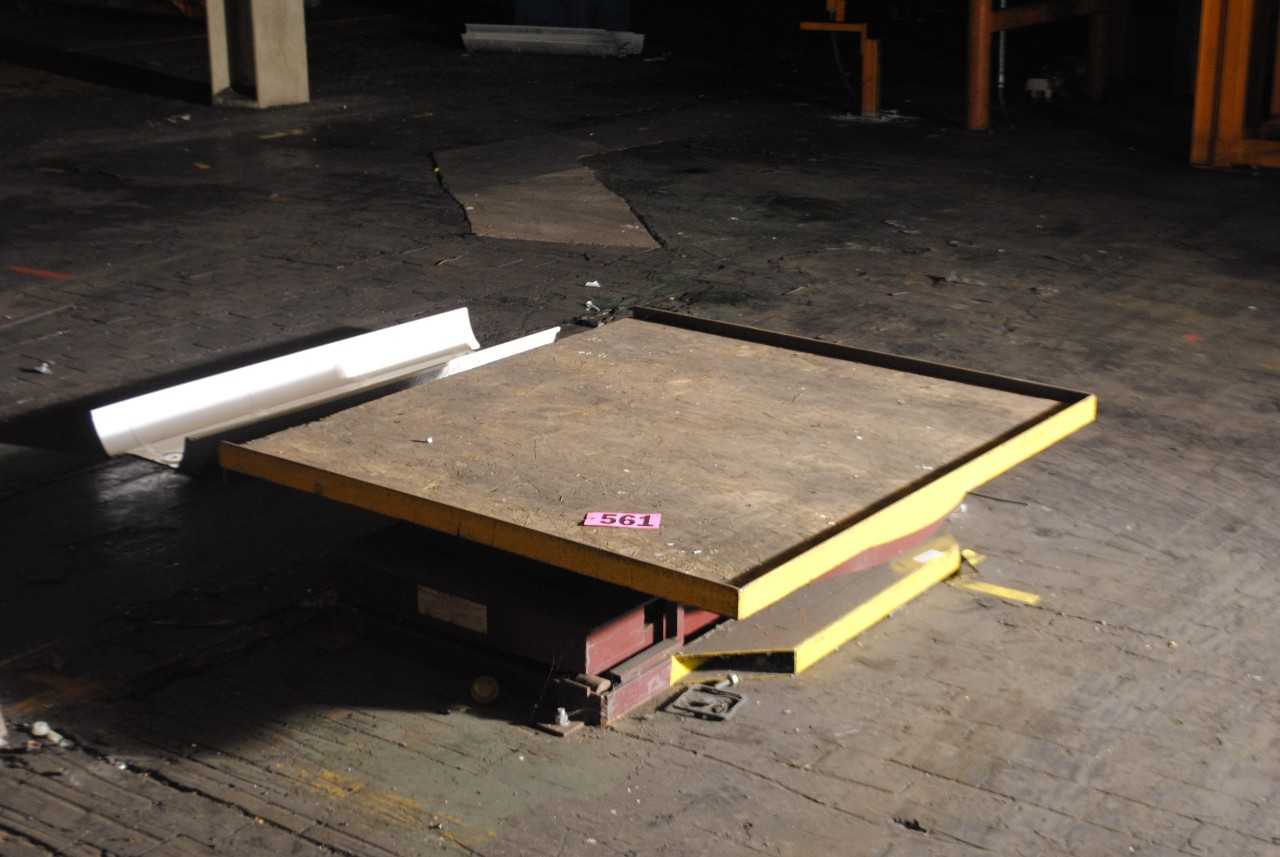 Southworth Lift and Turntable - MISCELLANEOUS