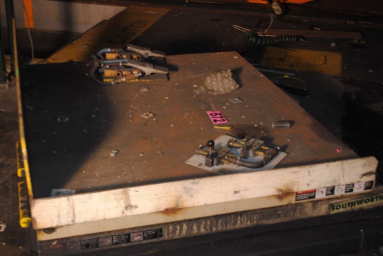 Southworth Lift and Tilt Table - MISCELLANEOUS