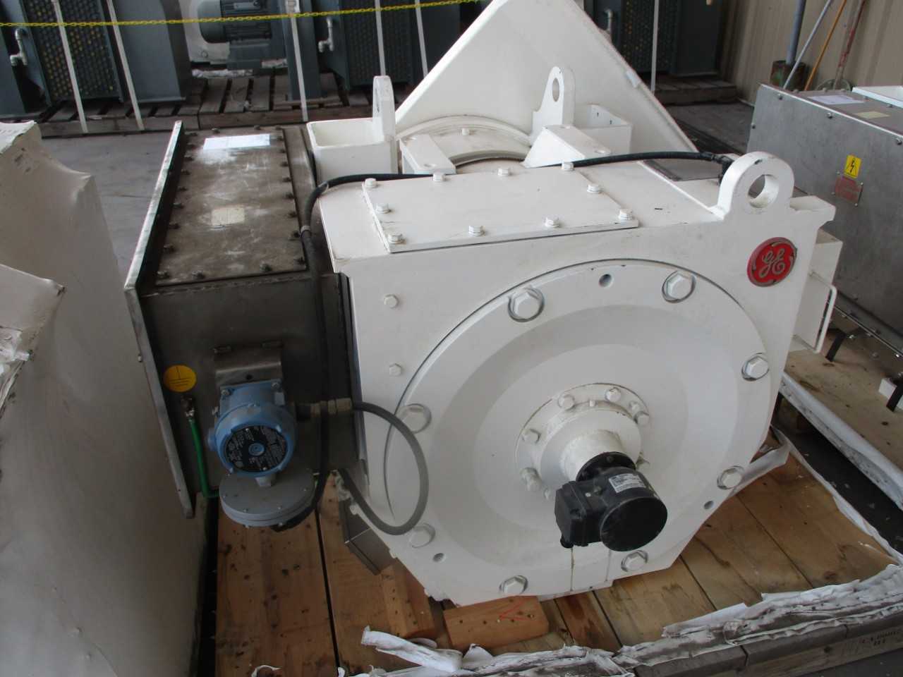 General Electric 5GEB22A5 AC Electric Motor - Left Hand JB ( UNUSED) QTY 1 - ELECTRIC MOTORS