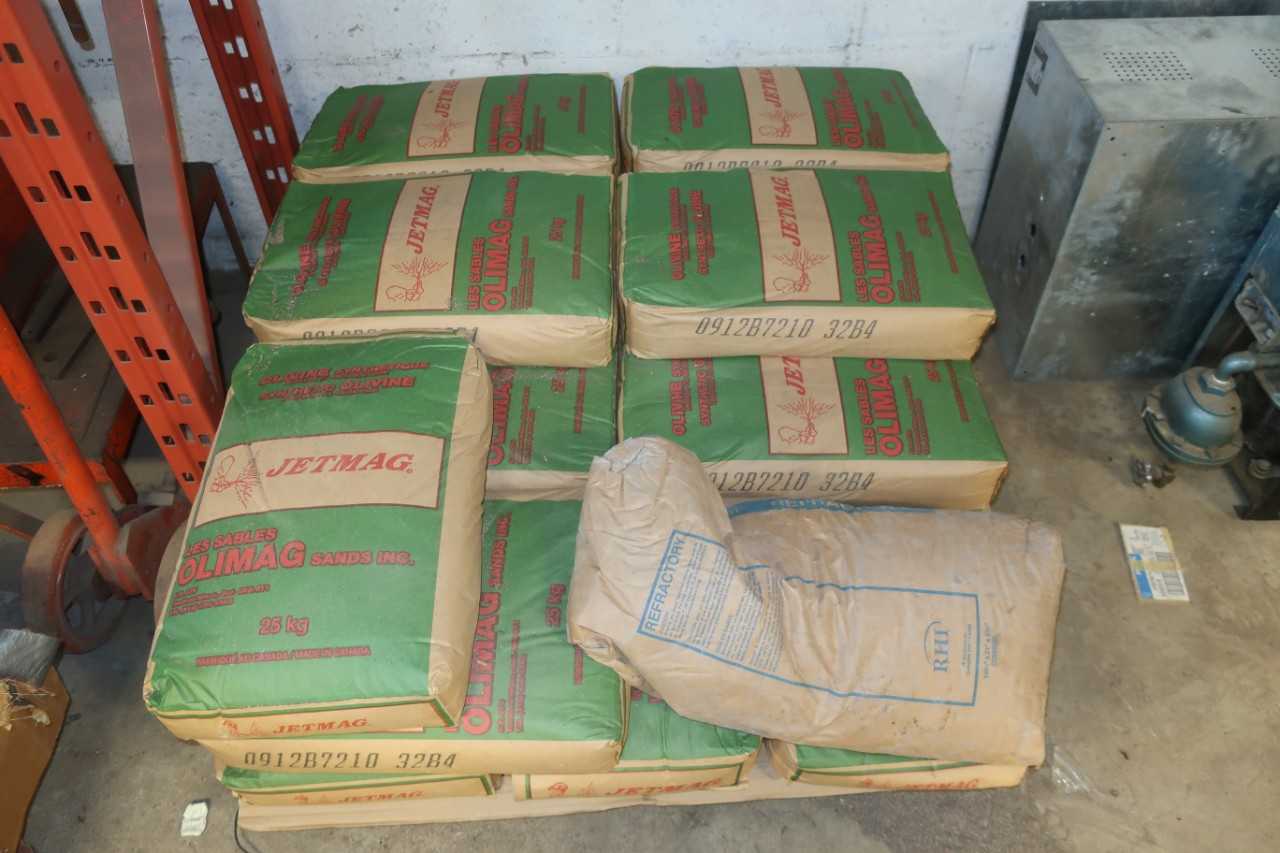 PALLET OF JETMAG SANDBLASTING SAND - BLASTING & PEENING MACHINES