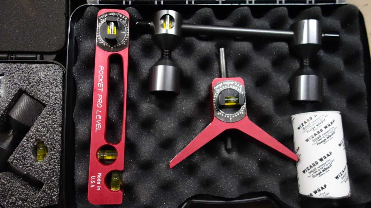LOT OF 2 FLANGE WIZARD MODEL 38240 PIPE FLANGE ALIGNER KIT - ELECTRIC POWER TOOLS