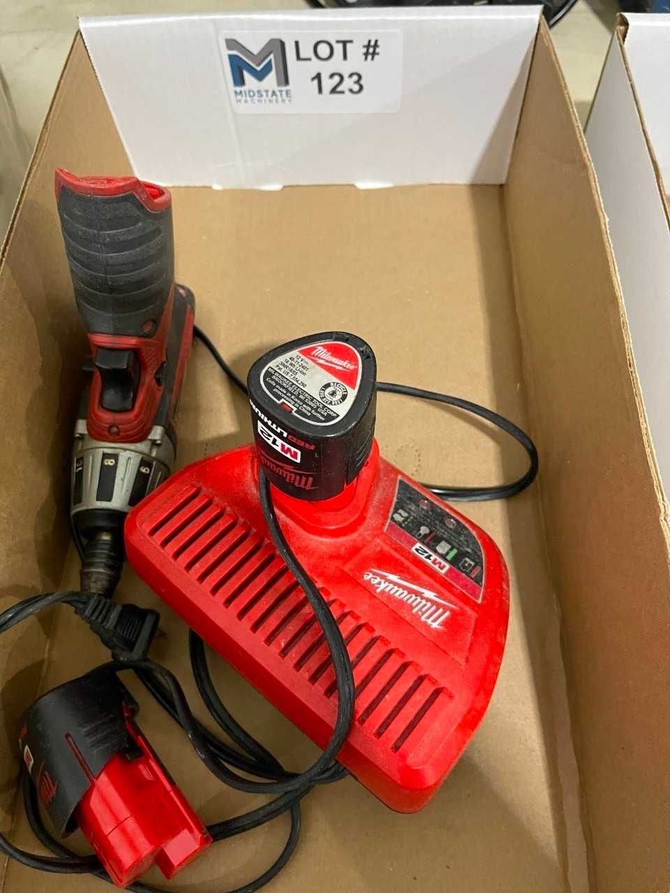Milwawkee Cordless drill - ELECTRIC POWER TOOLS
