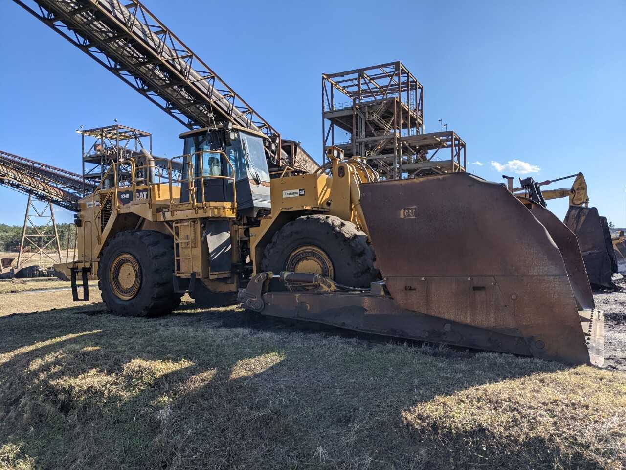 Caterpillar 834H Wheel Dozer - WHEEL LOADERS