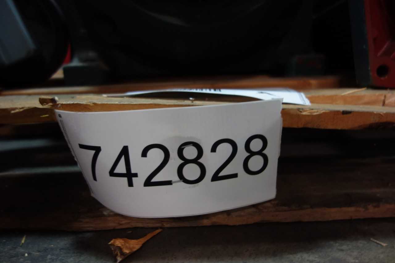 1 PALLET OF ASSORTED AC MOTORS, ELECTRIC MOTOR REPLACEMENT PARTS- LOUIS ALLIS, GENERAL ELECTRIC, SUMITOMO - ELECTRIC MOTORS
