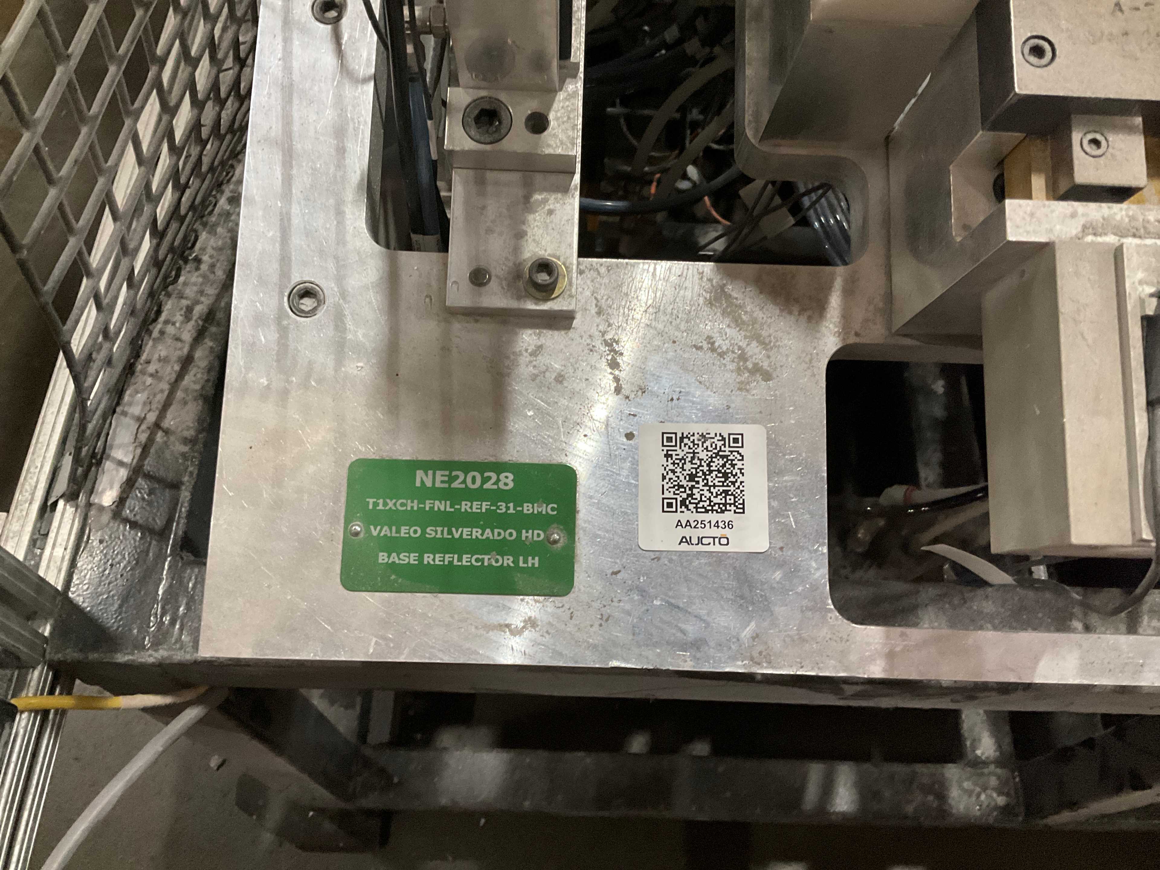 SCREW ASSEMBLY MACHINE D-FLASHING FICTITIOUS - PALLET JACKS