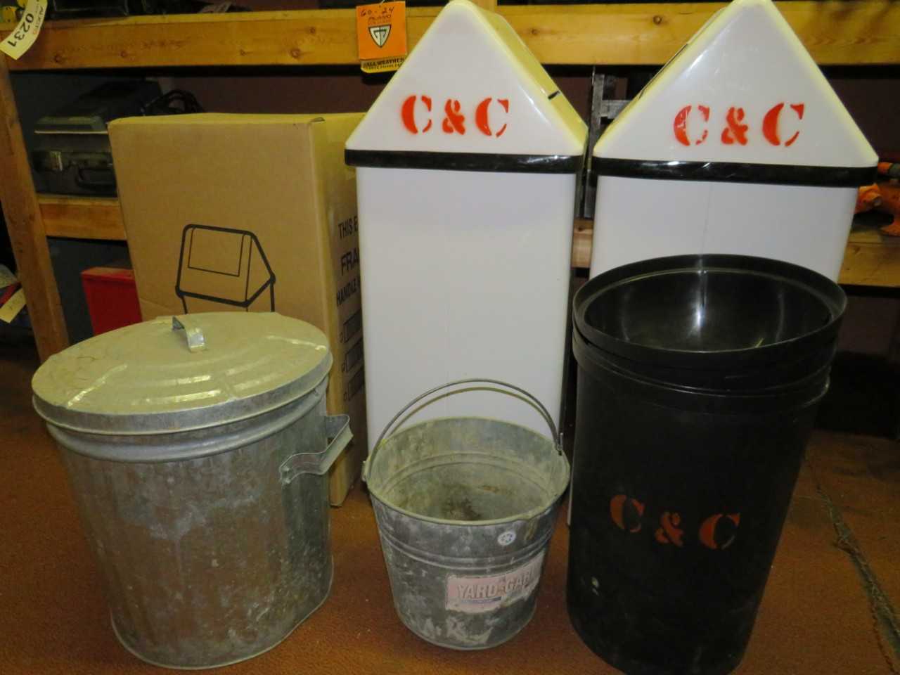 LOT OF 6 ASSORTED GARBAG BINS - MISCELLANEOUS