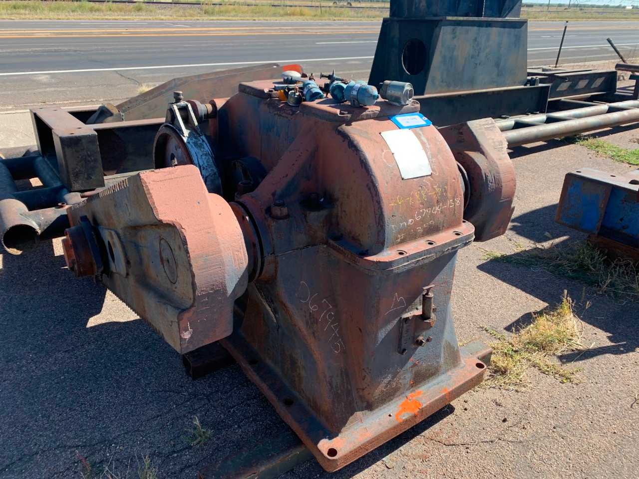 Lufkin Box 160D-17374, E75413m/427152, box w/cranks and NewStyle wrist pins, H speed pinion bad, HS gear file bullset OK - PALLET JACKS