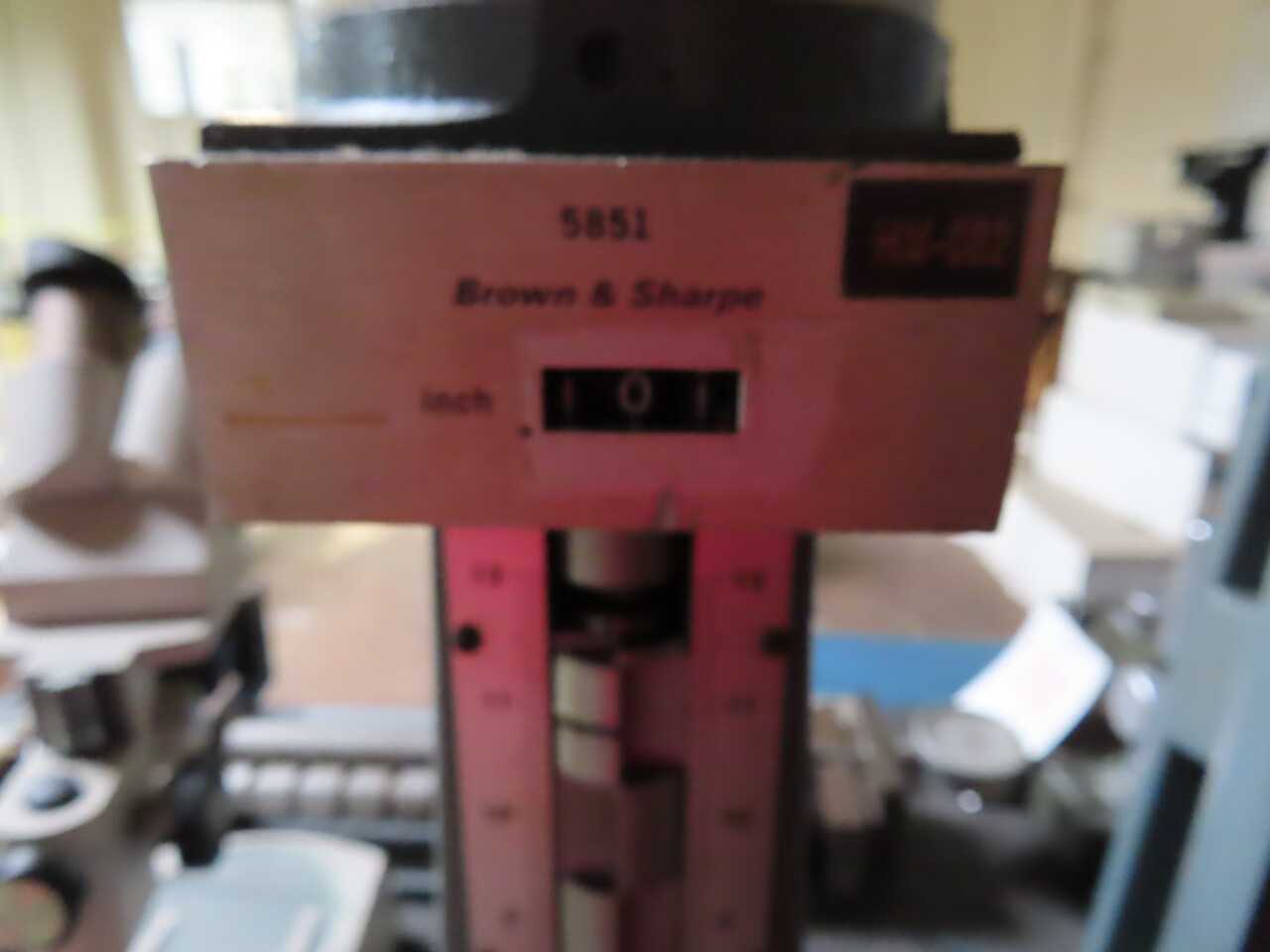 Brown & Sharpe Height Gauge - METAL INSPECTION EQUIPMENT