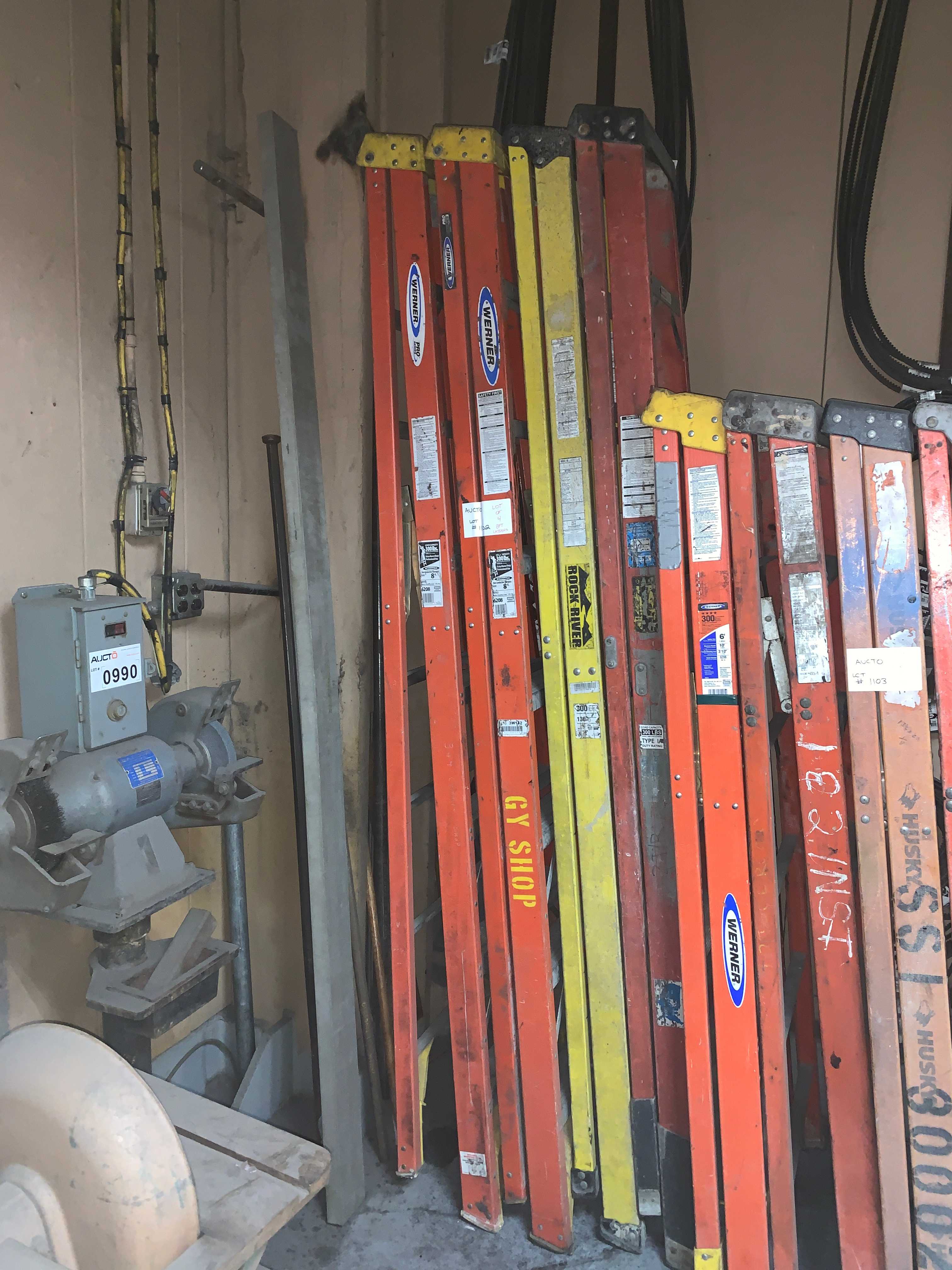 LOT OF FOUR LADDERS - MATERIAL HANDLING