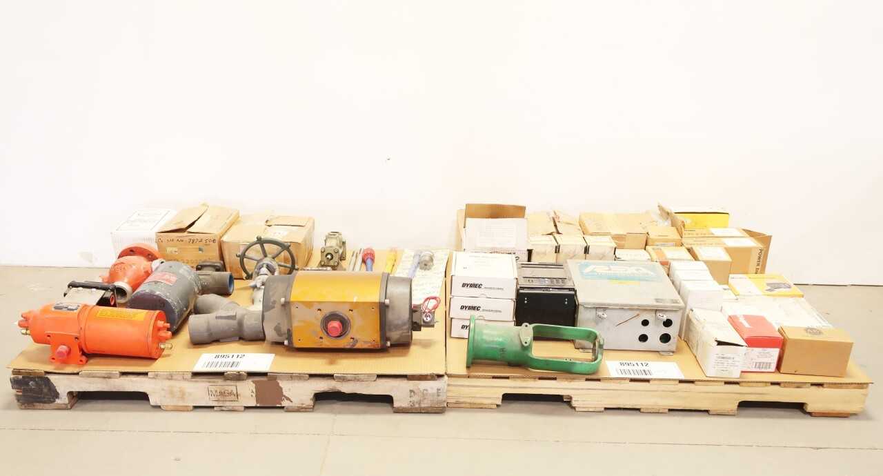 2 PALLETS OF ASSORTED VALVES, VALVE PARTS AND ACCESSORIES, STARTERS, COMMUNICATION MODULES - VALVES