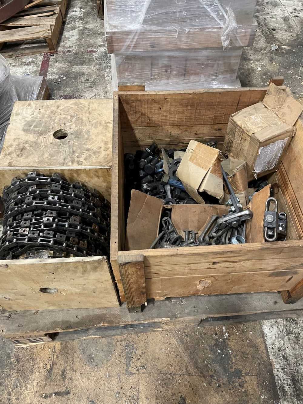 Conveyor Chains - CONVEYORS