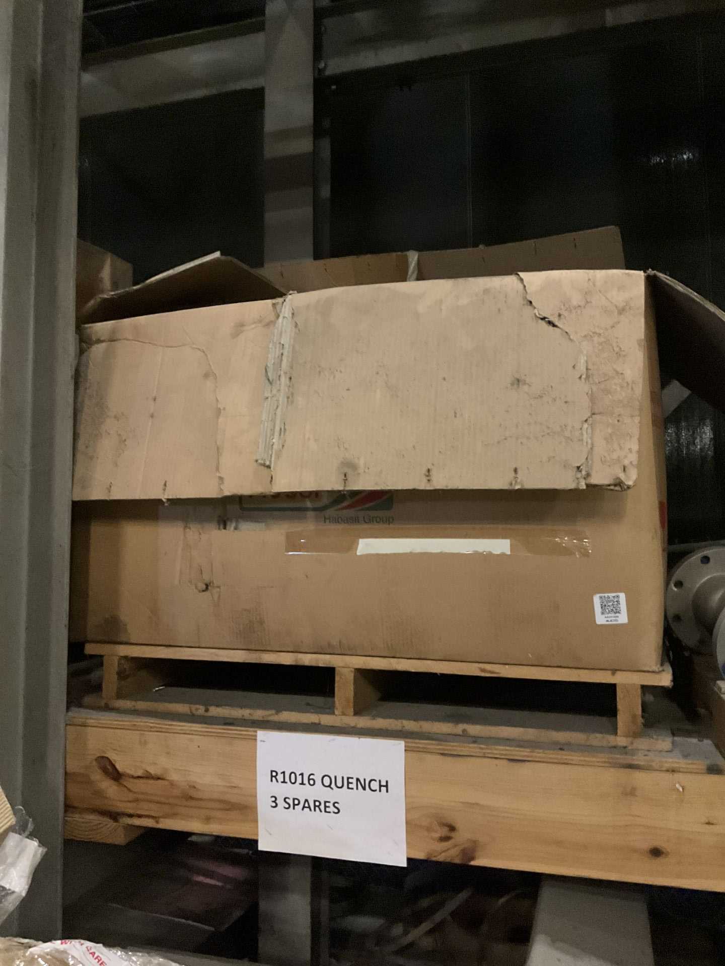 PALLET OF CONTROL SPARES, KEYENCE, ALLEN BRADLEY, MOTORS - INDUSTRIAL PARTS PALLET OF CONTROL SPARES, KEYENCE, ALLEN BRADLEY, MOTORS - INDUSTRIAL PARTS