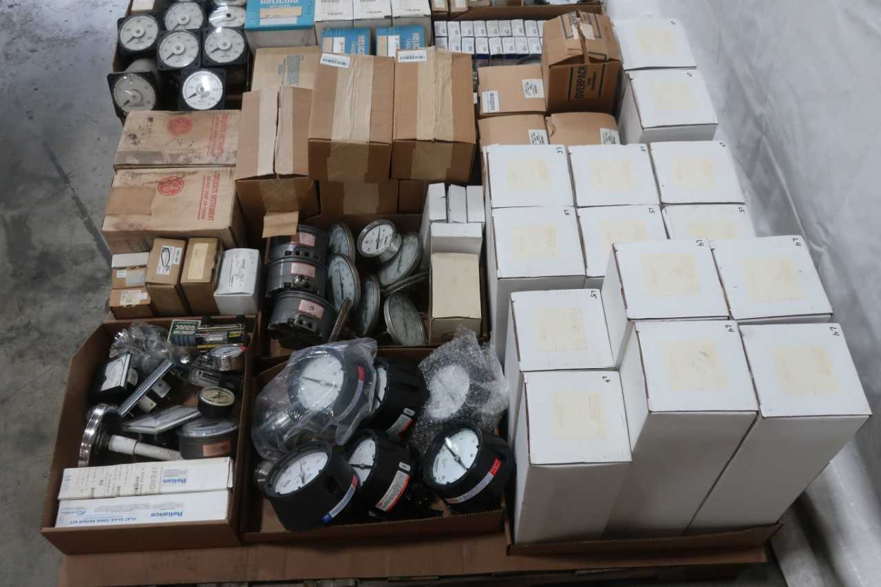 2 PALLETS OF ASSORTED PRESSURE GAUGES - INSTRUMENTATION