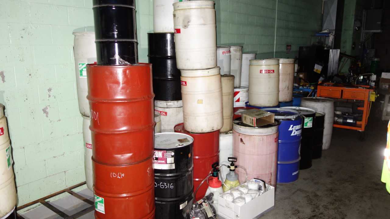 ASSORTED STEEL AND PLASTIC OIL DRUMS (EMPTY) - WASTE BINS