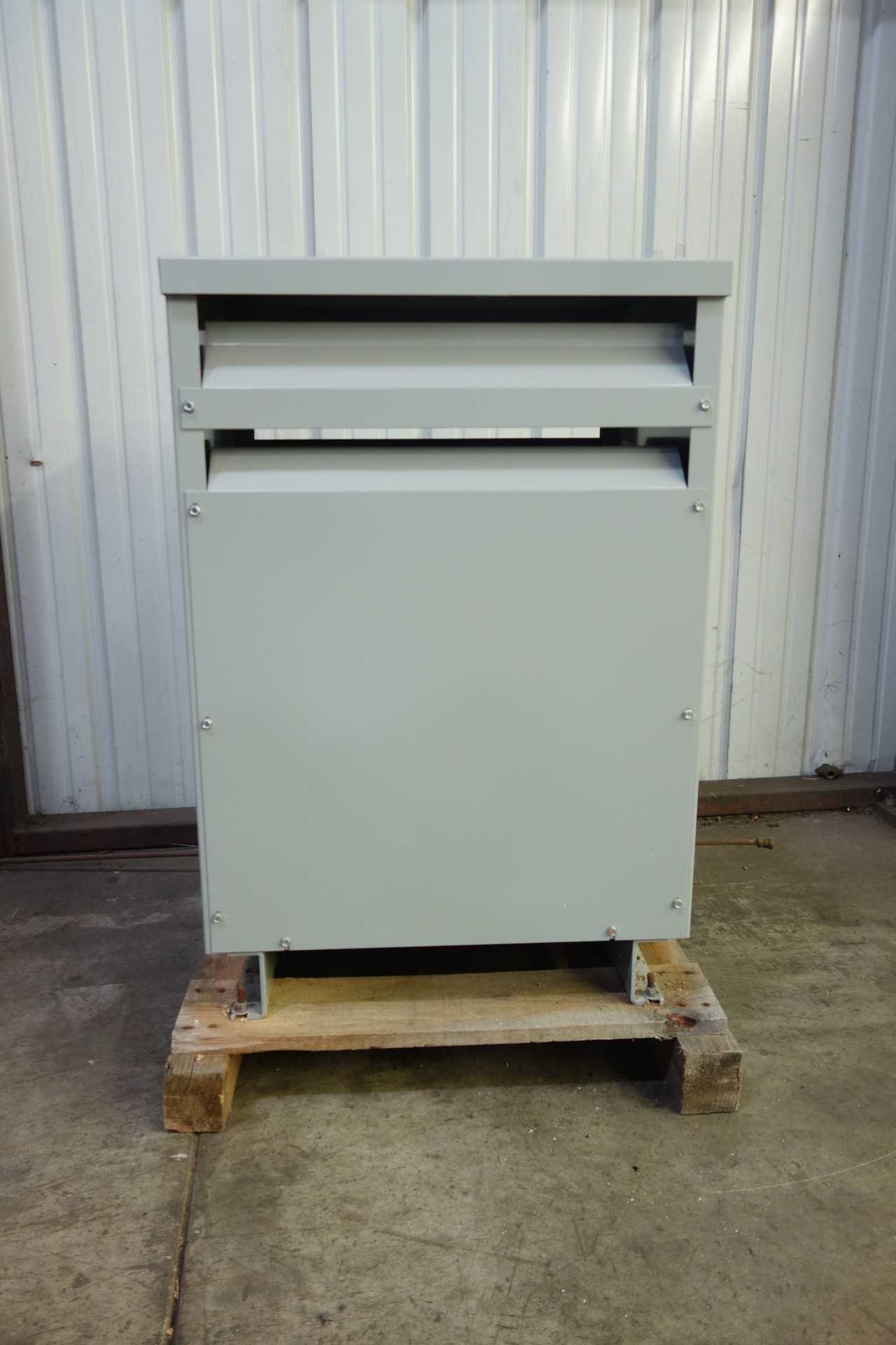 EATON V48M28T3016 DRY TYPE DT-3 TRANSFORMER - CONTROL TRANSFORMERS