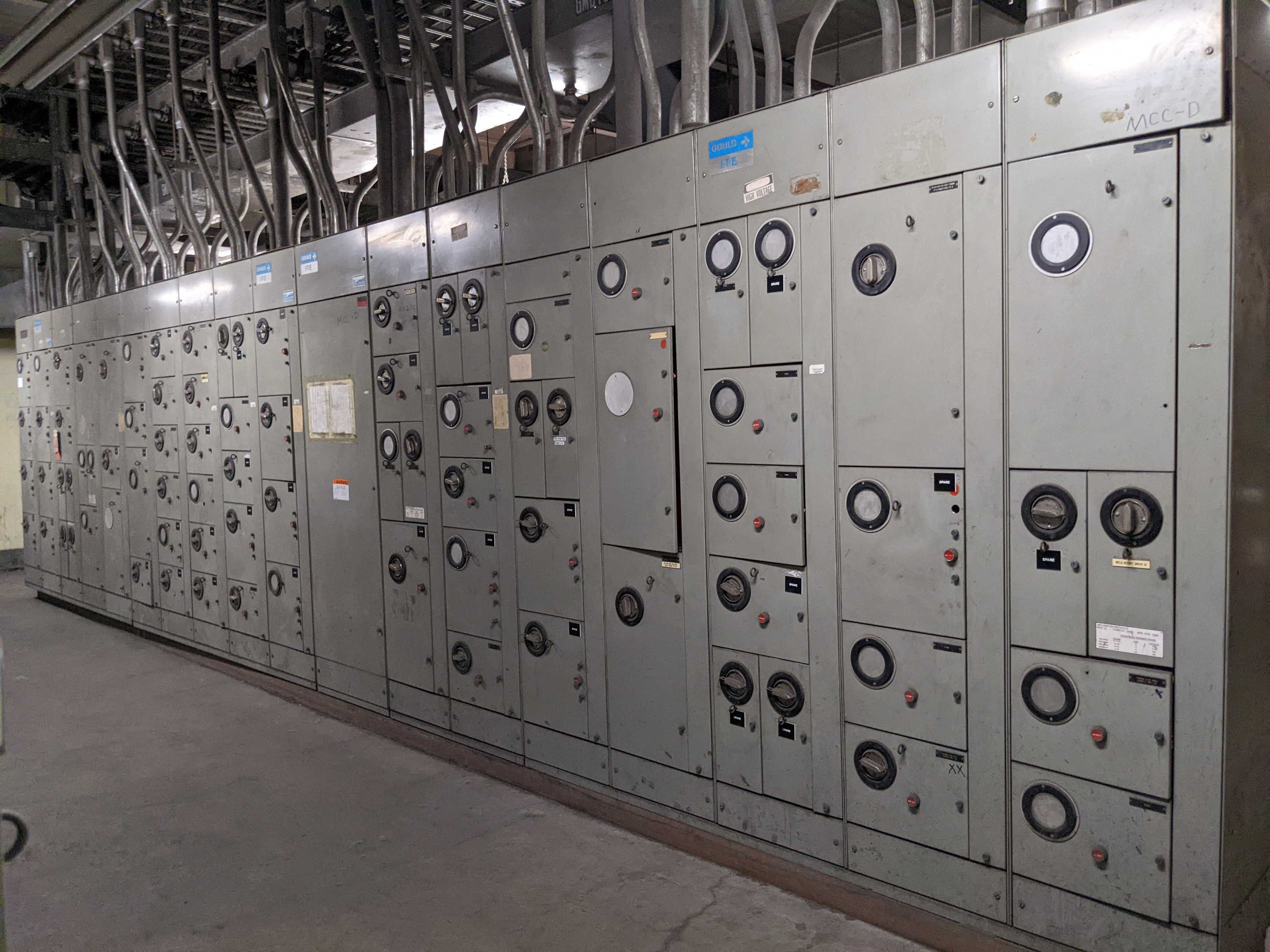 MCC CONTROL CENTER - MOTOR CONTROL CENTERS