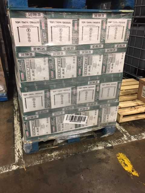 TRUCK LOAD OF ASSORTED CASTROL MOTOR OIL - PALLET JACKS