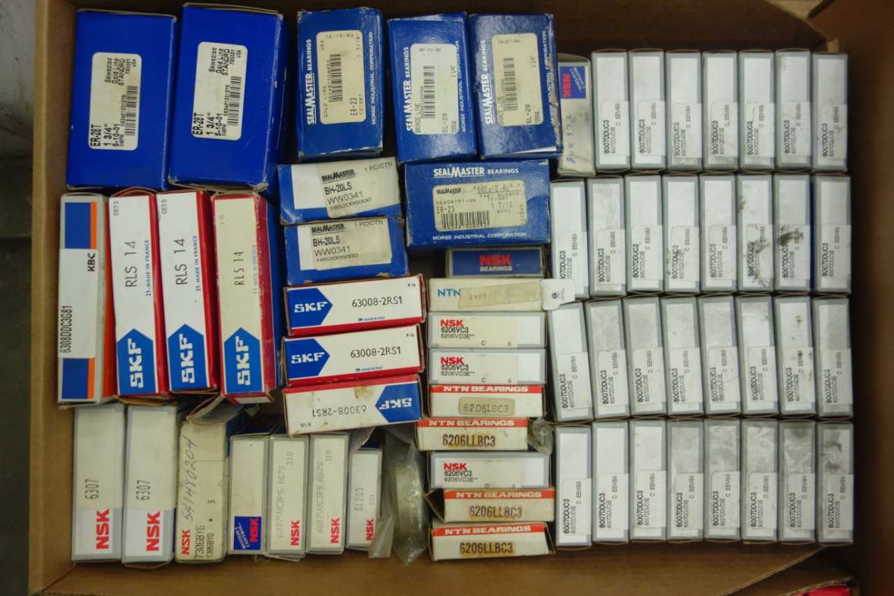 PALLET OF ASSORTED ROLLER BEARINGS - BEARINGS