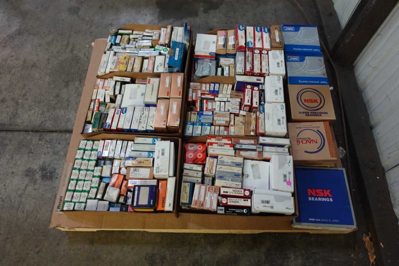PALLET OF ASSORTED ROLLER BEARINGS - BEARINGS