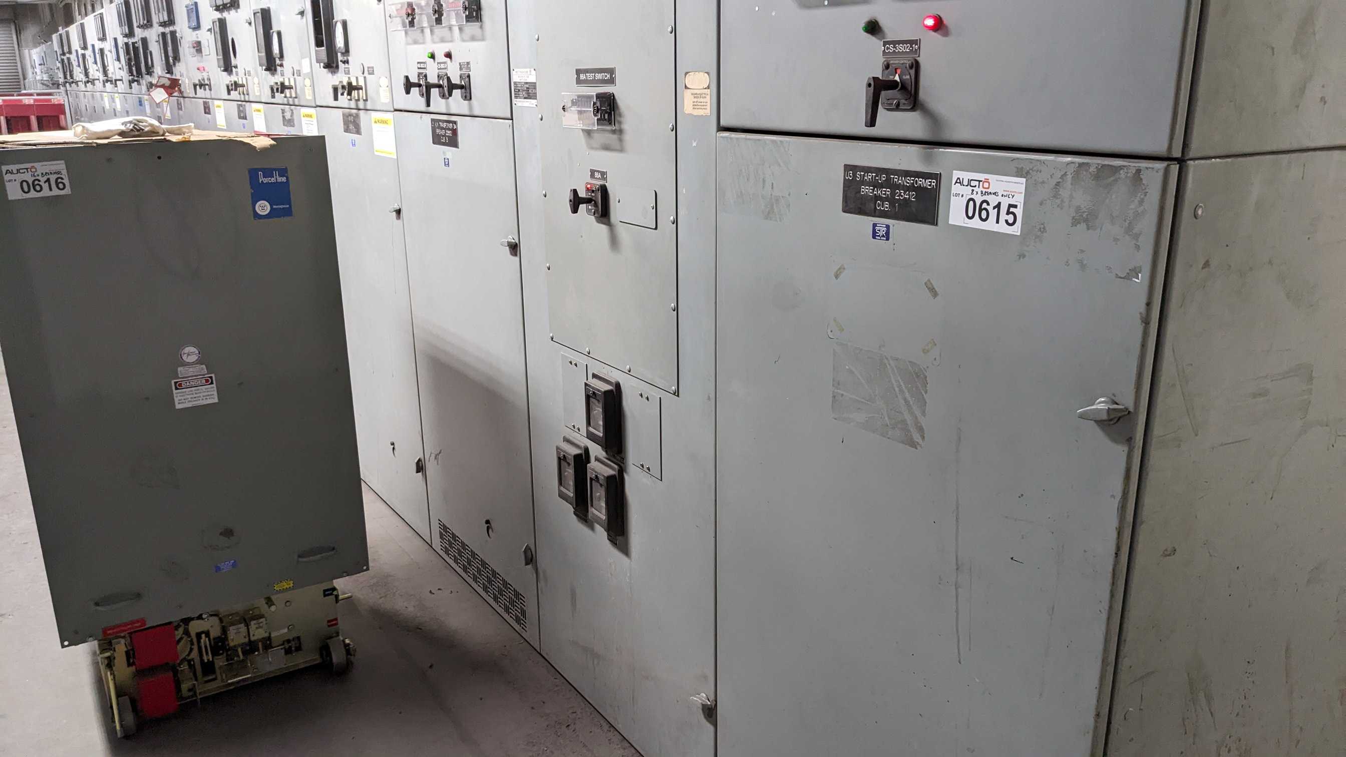 LOT OF 8 WESTINGHOUSE ELECTRIC BREAKERS - CIRCUIT BREAKERS