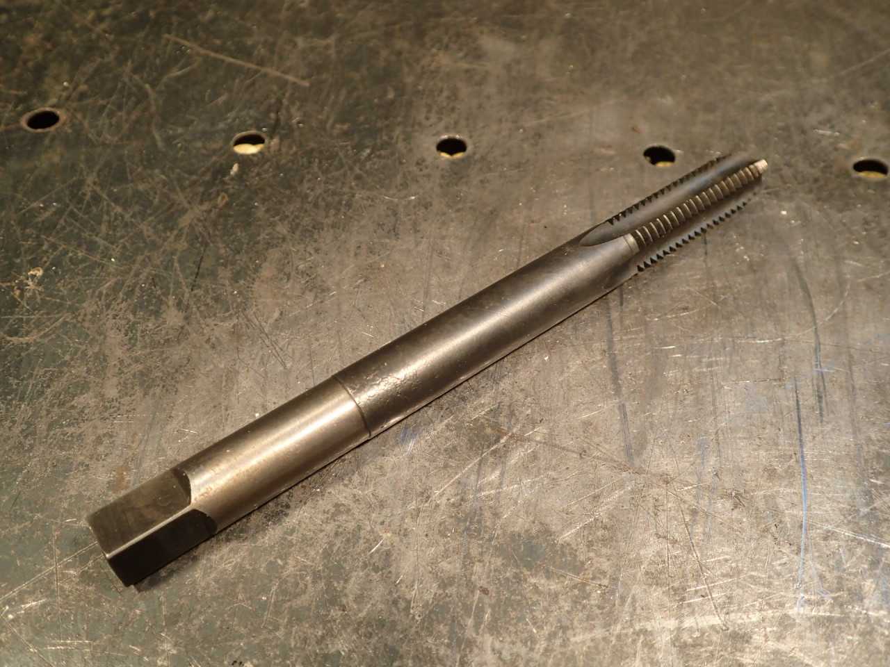 Threadwell 1/2" -13 NC 6" Extension Hand Pulley Thread Tap 4-Flute for Cast Iron - END MILLS