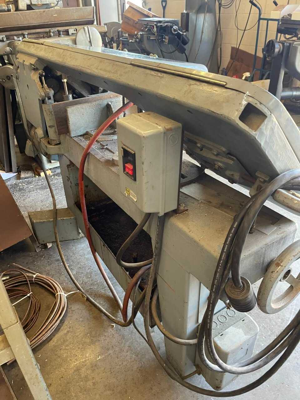 Horizontal Bandsaw - METAL SAWS