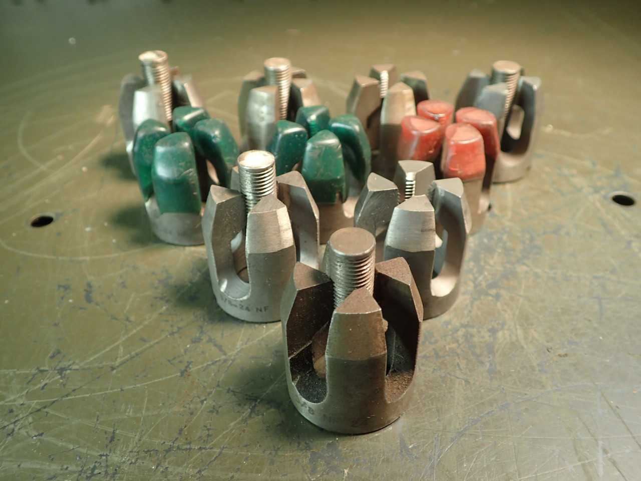 10 Piece Lot of Acorn #3 Button 3/8" -24 NF Thread Threading Dies - HOLEMAKING TOOLS