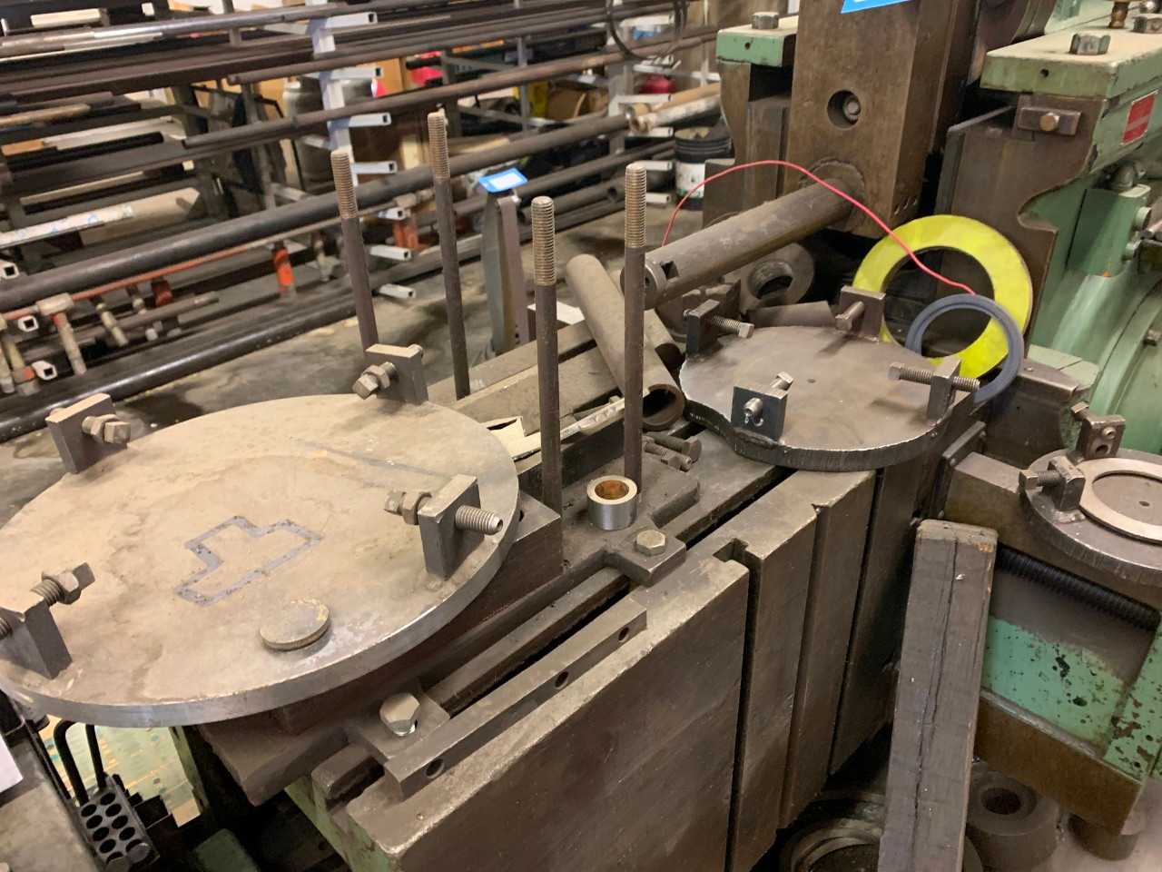 Columbia Machine Tool Line Bore Machine - MILLING MACHINES