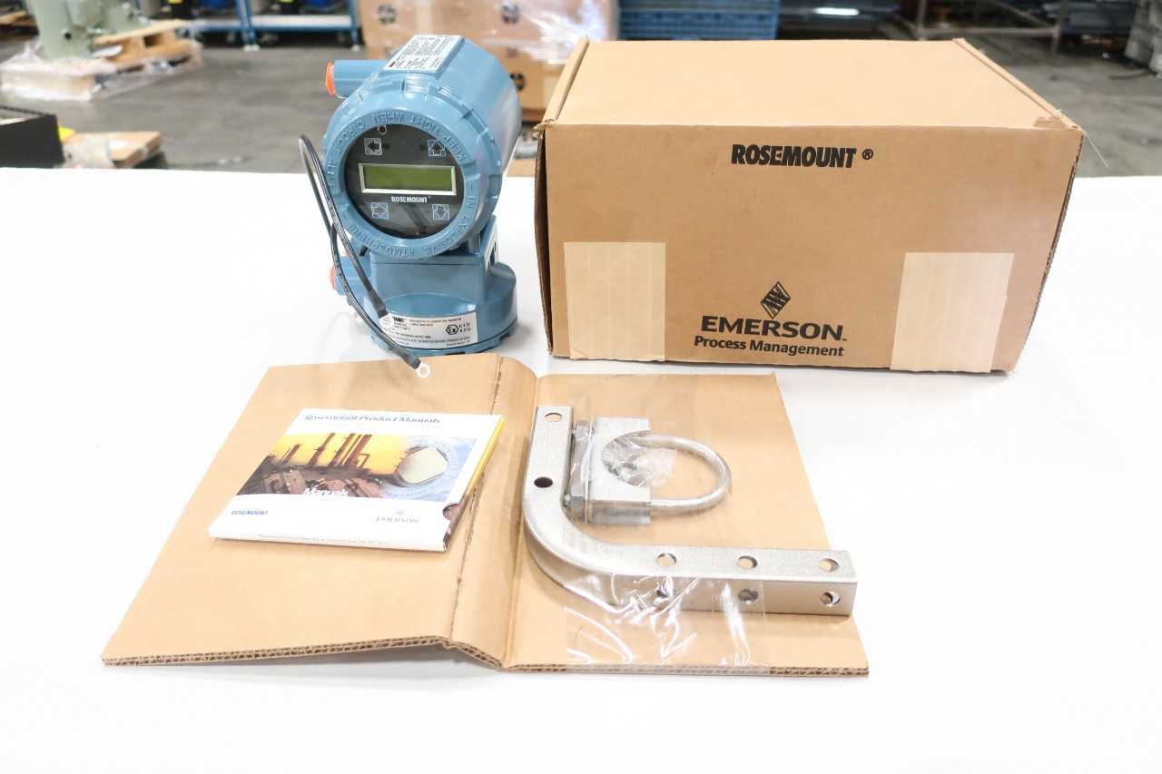 ROSEMOUNT MAGNETIC FLOWMETER 8732ESR1A1N0M4 - FLOW METER