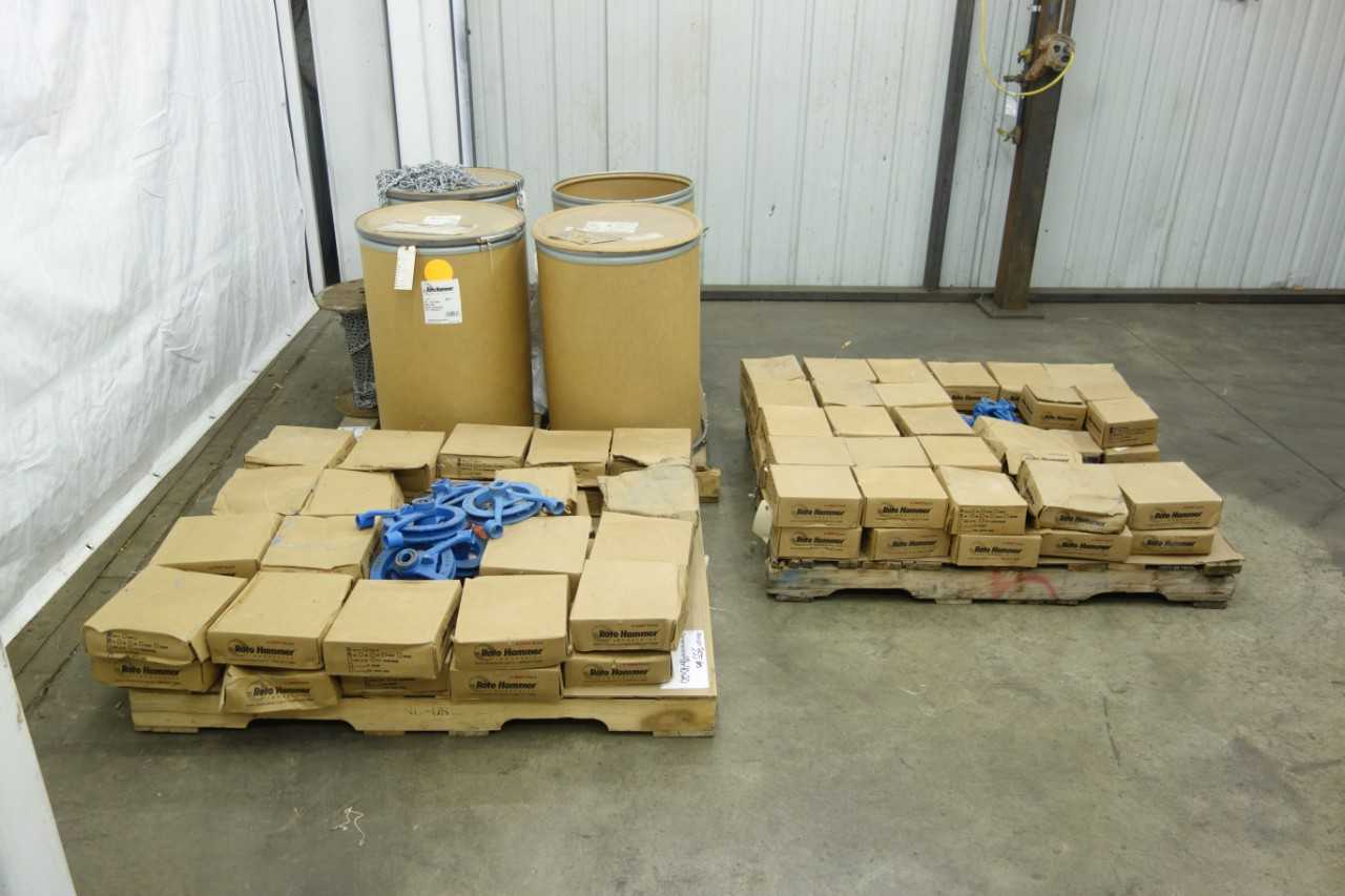 3 PALLETS OF ASSORTED ROTO HAMMER CHAIN WHEELS AND CHAIN - LIFTING EQUIPMENT