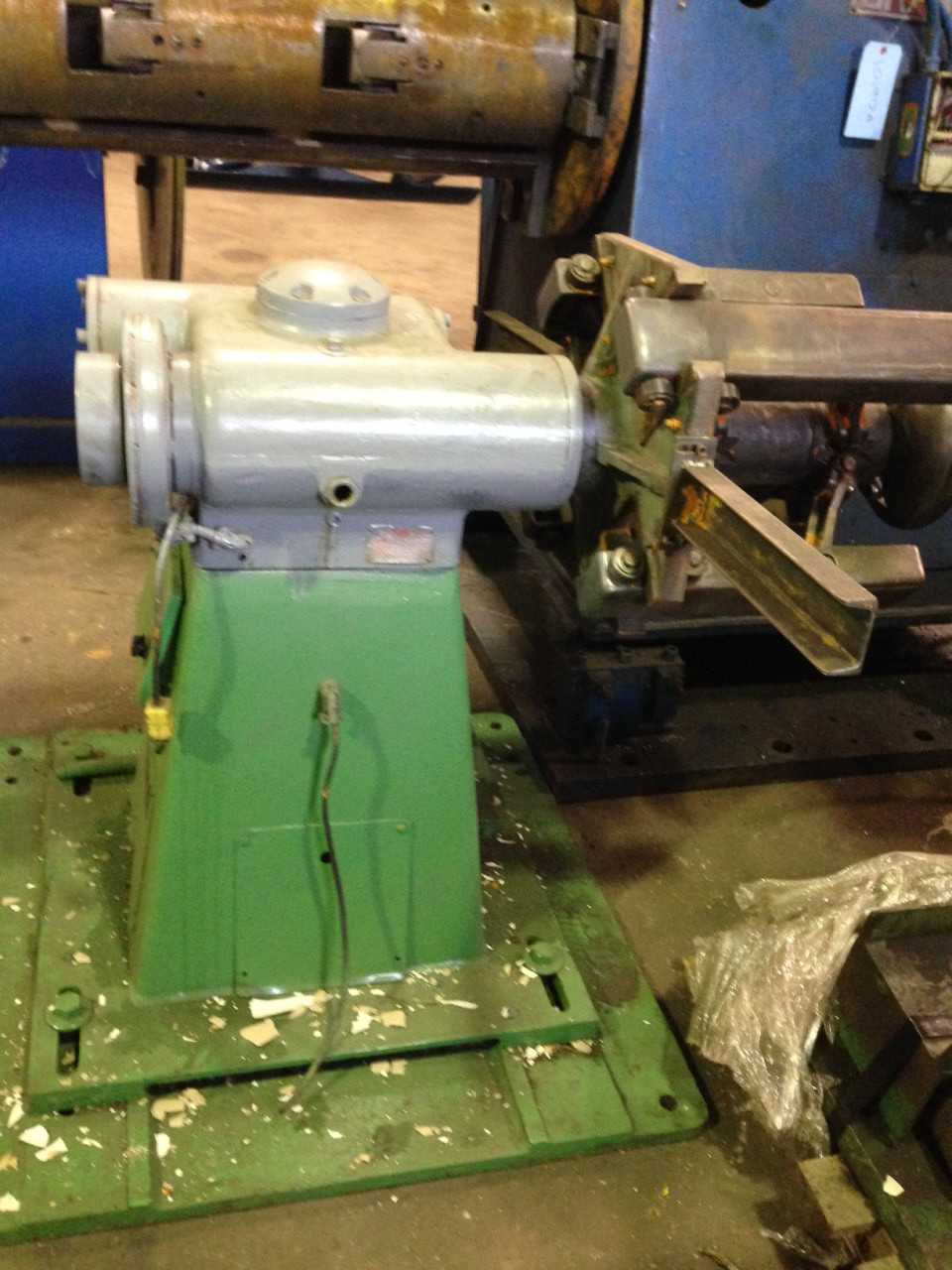 2,500 Pound Littell Uncoiler - COIL HANDLING MACHINE
