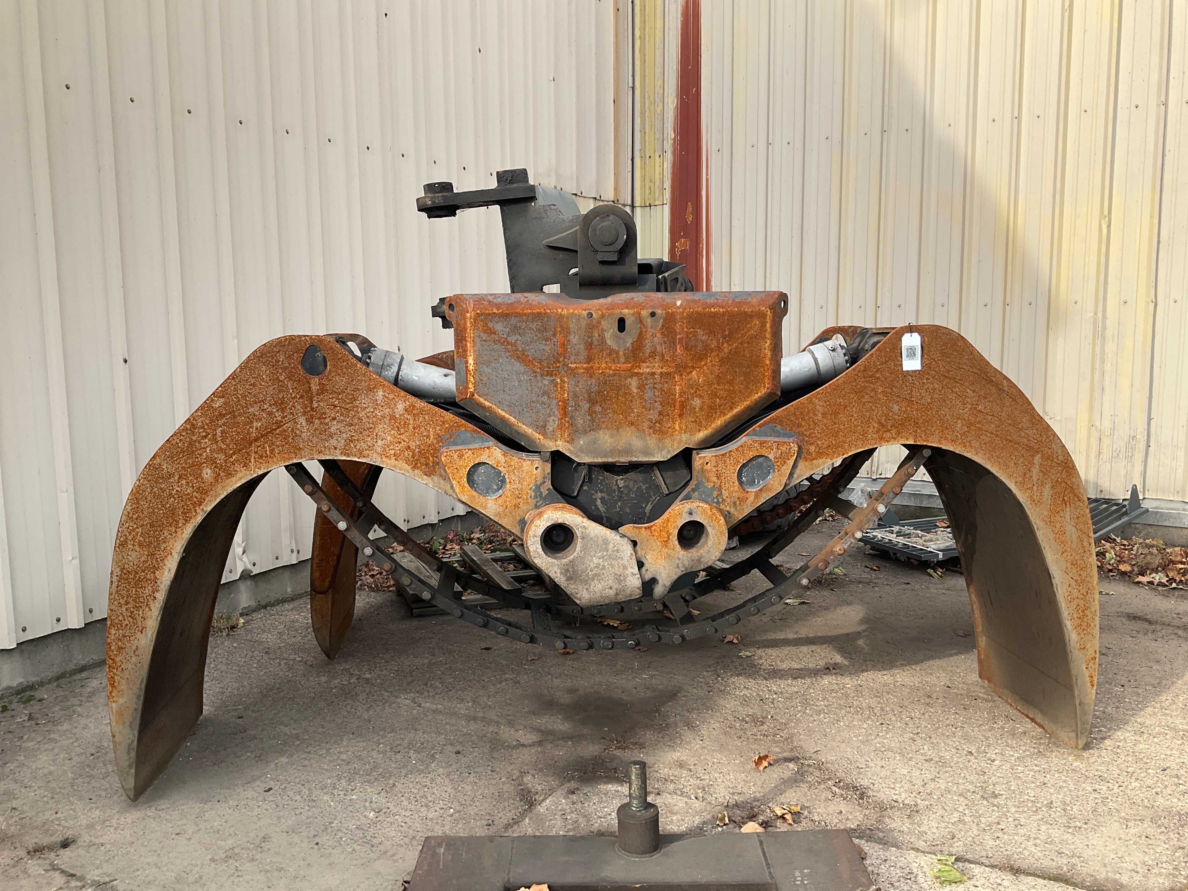ROTOBEC GRAPPLE - CONSTRUCTION EQUIPMENT ATTACHMENTS